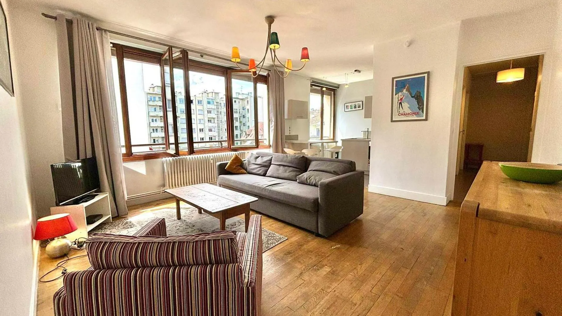 Annecy Centre - Lumineux Et Spacieux Appartement 2 Pieces De 54M² Pour 2/4 Personnes - Fr-1-432-28